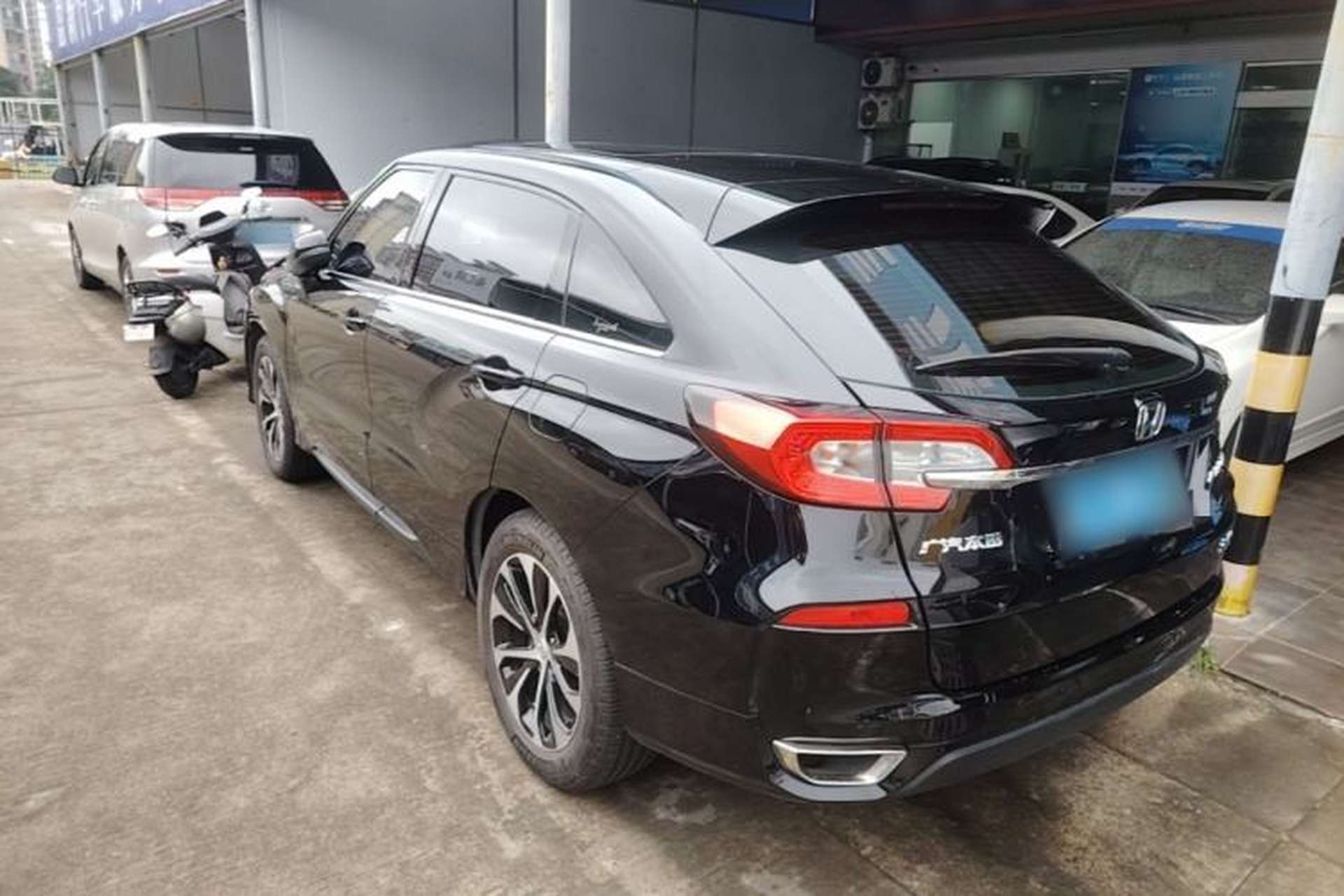 Used Honda Avancier 2017 240TURBO Two-Wheel Drive Luxury Edition Rear Left 45 Deg