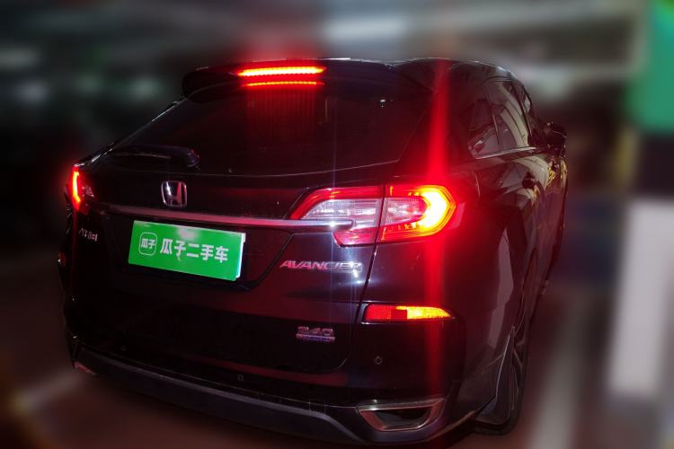 Used Honda Avancier 2017 240TURBO Two-Wheel Drive Luxury Edition Rear Right 45 Deg