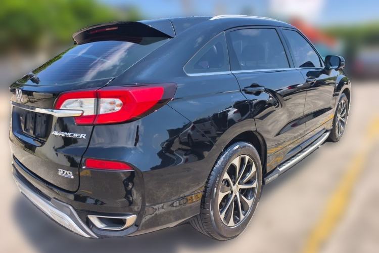 Used Honda Avancier 2017 240TURBO Two-Wheel Drive Premium Edition Rear Right 45 Deg
