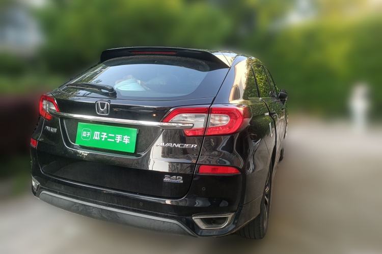 Used Honda Avancier 2017 240TURBO Two-Wheel Drive Premium Edition Rear Right 45 Deg