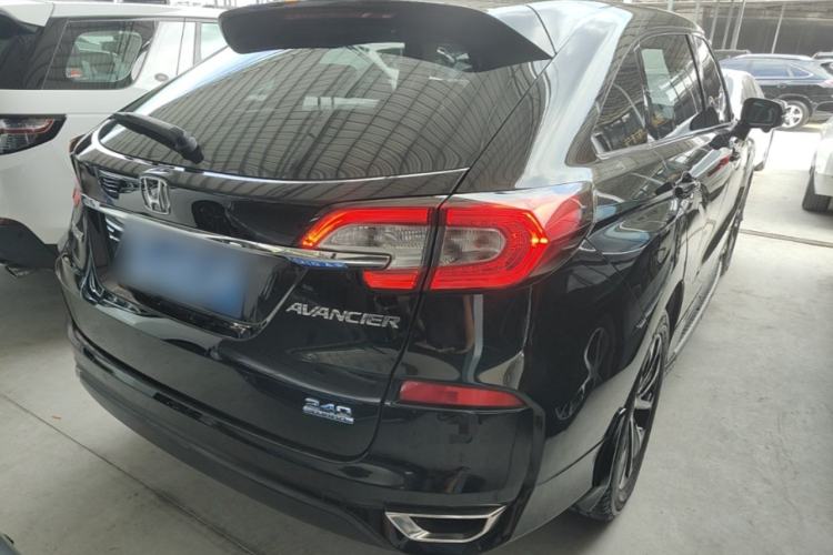 Used Honda Avancier 2017 240TURBO Two-Wheel Drive Premium Edition Rear Right 45 Deg