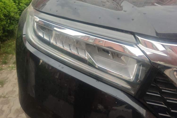Used Honda Avancier 2017 240TURBO Two-Wheel Drive Premium Edition Right Front Headlight