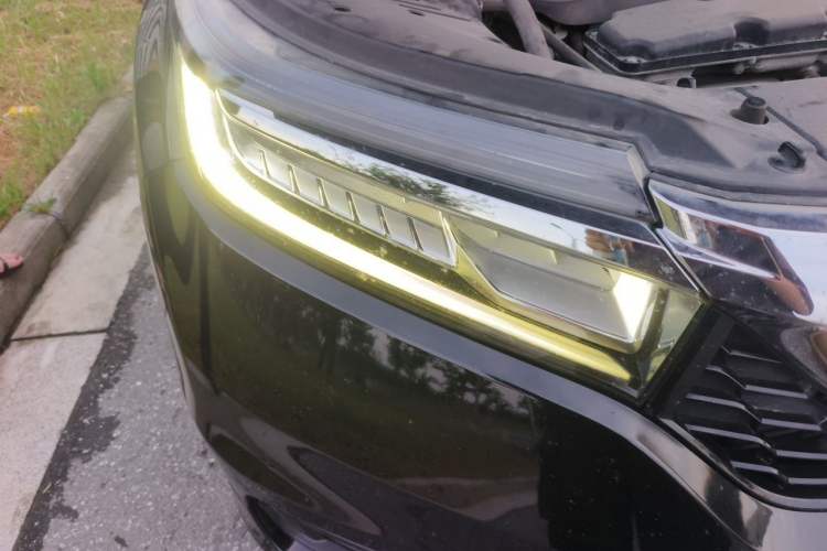 Used Honda Avancier 2017 370TURBO 2WD Luxury Edition Right Front Headlight