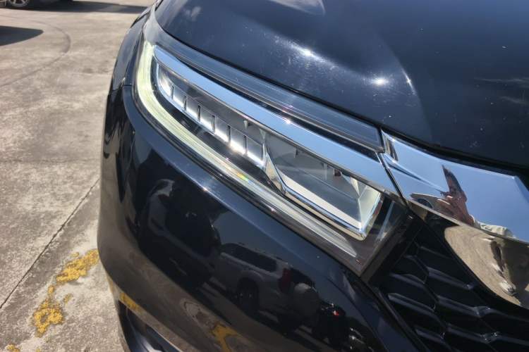 Used Honda Avancier 2017 240TURBO Two-Wheel Drive Premium Edition Right Front Headlight