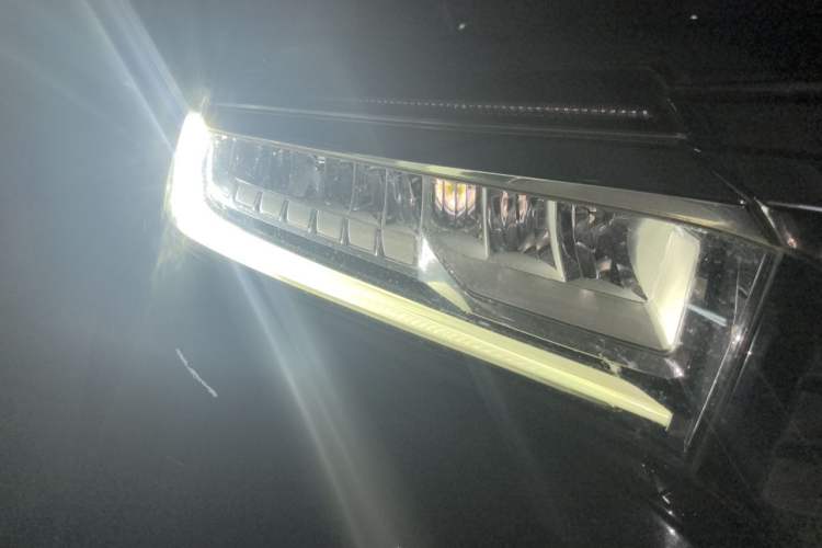 Used Honda Avancier 2017 370TURBO Four-Wheel Drive Prestige Edition Right Front Headlight