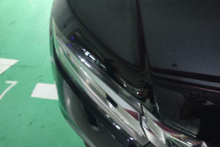Used Honda Avancier 2017 240TURBO Two-Wheel Drive Premium Edition Right Front Headlight