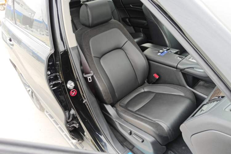 Used Honda Avancier 2017 370TURBO Four-Wheel Drive Prestige Edition Right Front Seat
