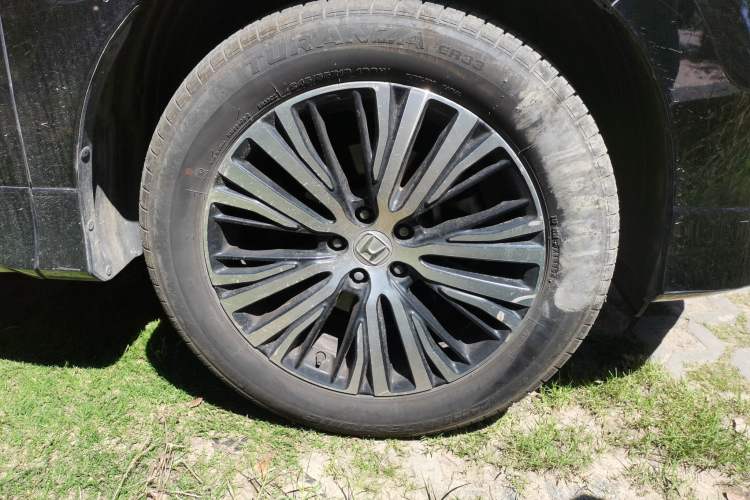 Used Honda Avancier 2017 370TURBO 2WD Luxury Edition Right Front Wheel Hub