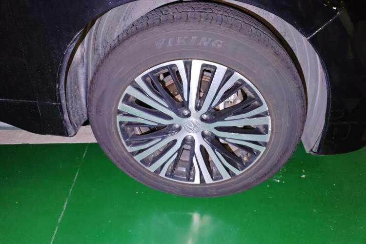 Used Honda Avancier 2017 370TURBO 2WD Luxury Edition Right Front Wheel Hub