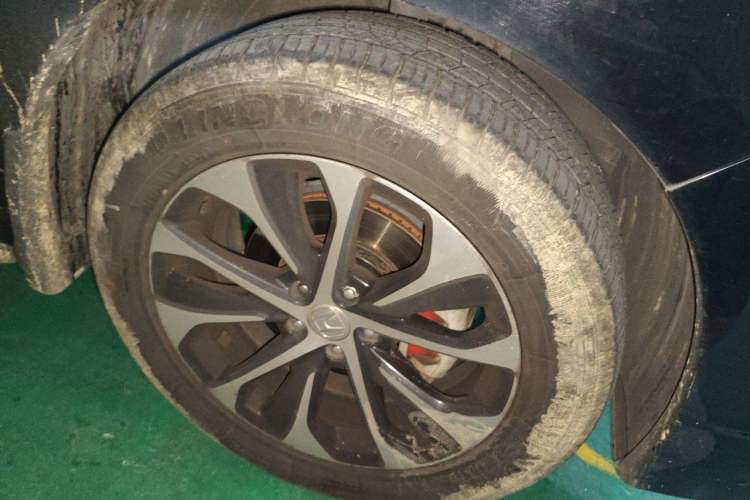 Used Honda Avancier 2017 240TURBO Two-Wheel Drive Elite Edition Right Front Wheel Hub