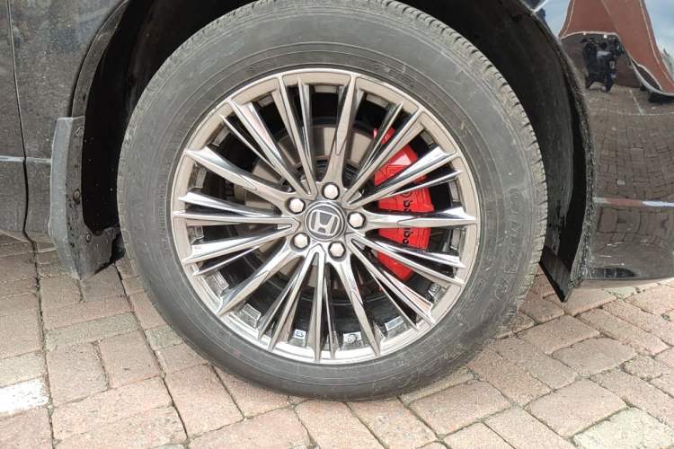 Used Honda Avancier 2017 240TURBO Two-Wheel Drive Luxury Edition Right Front Wheel Hub