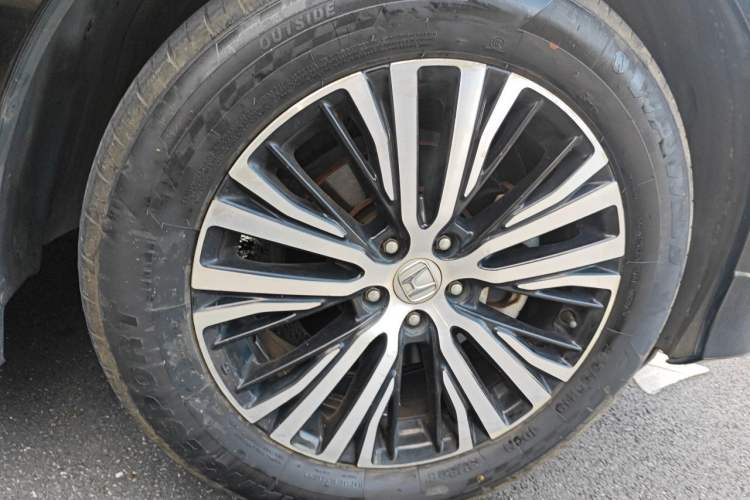 Used Honda Avancier 2017 370TURBO 2WD Luxury Edition Right Front Wheel Hub