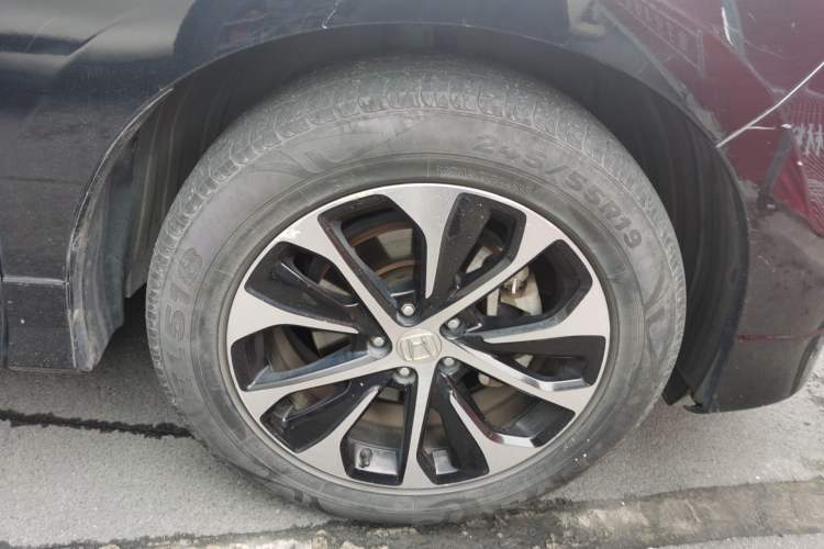 Used Honda Avancier 2017 240TURBO Two-Wheel Drive Comfort Version Right Front Wheel Hub