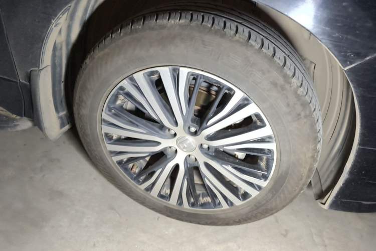 Used Honda Avancier 2017 370TURBO 2WD Luxury Edition Right Front Wheel Hub