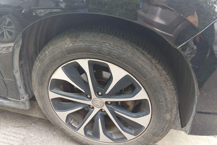 Used Honda Avancier 2017 240TURBO Two-Wheel Drive Premium Edition Right Front Wheel Hub