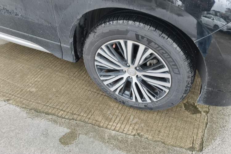Used Honda Avancier 2017 370TURBO 2WD Luxury Edition Right Front Wheel Hub