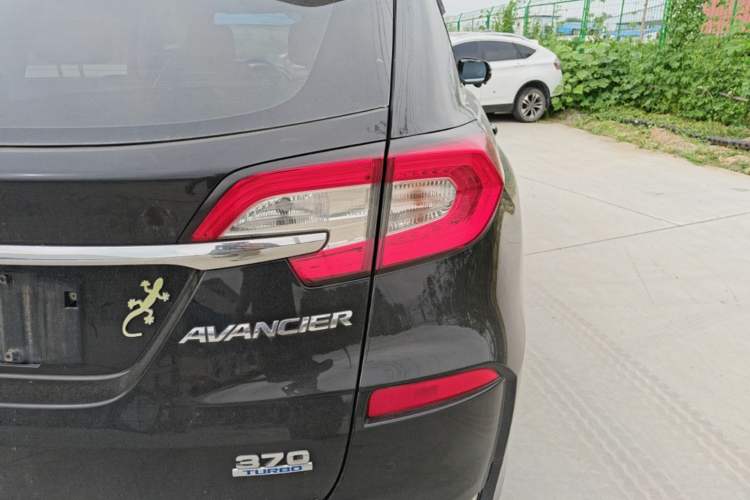 Used Honda Avancier 2017 370TURBO Four-Wheel Drive Prestige Edition Right Rear Taillight
