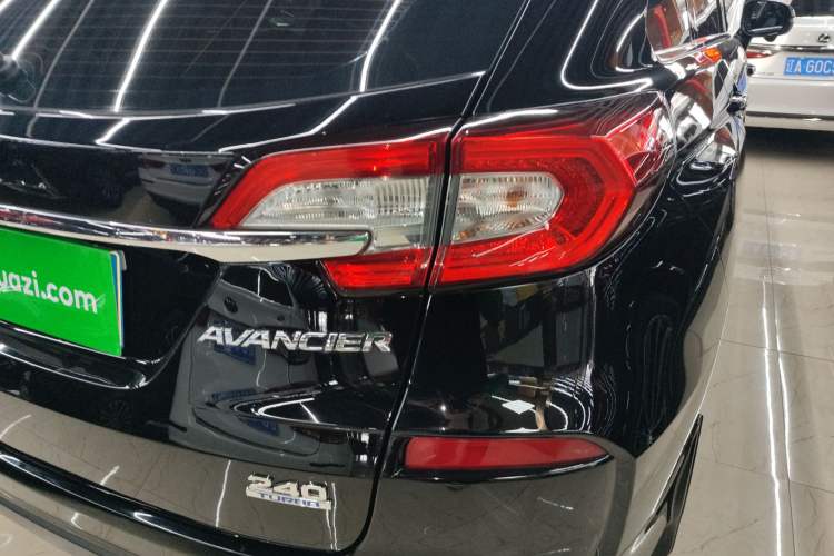 Used Honda Avancier 2017 240TURBO Two-Wheel Drive Premium Edition Right Rear Taillight