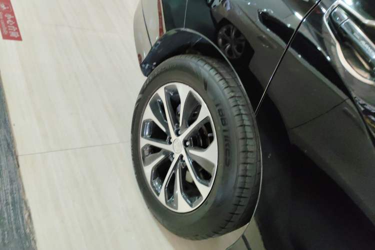 Used Honda Avancier 2017 240TURBO Two-Wheel Drive Elite Edition Right Rear Wheel Hub