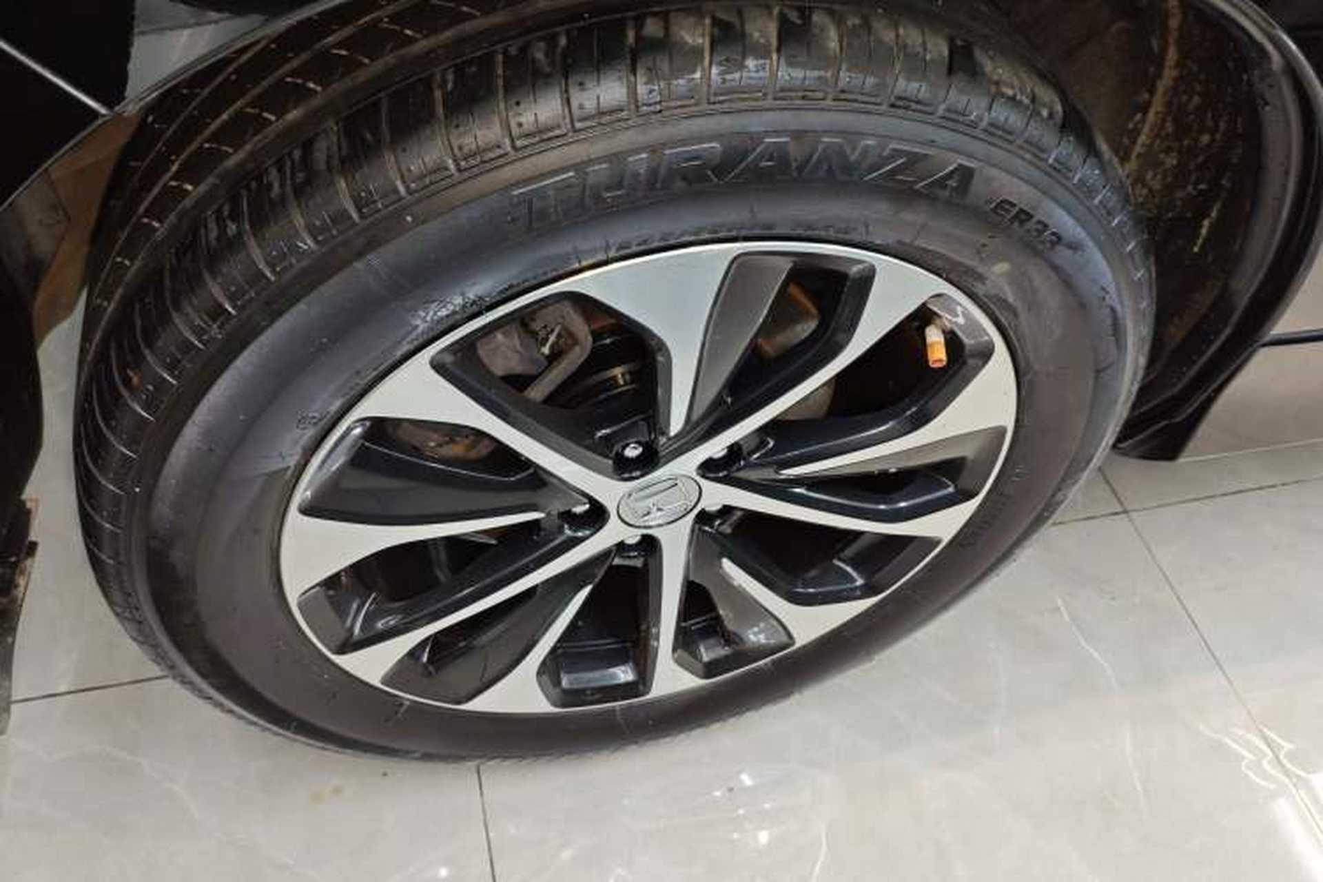 Used Honda Avancier 2017 240TURBO Two-Wheel Drive Elite Edition Right Rear Wheel Hub