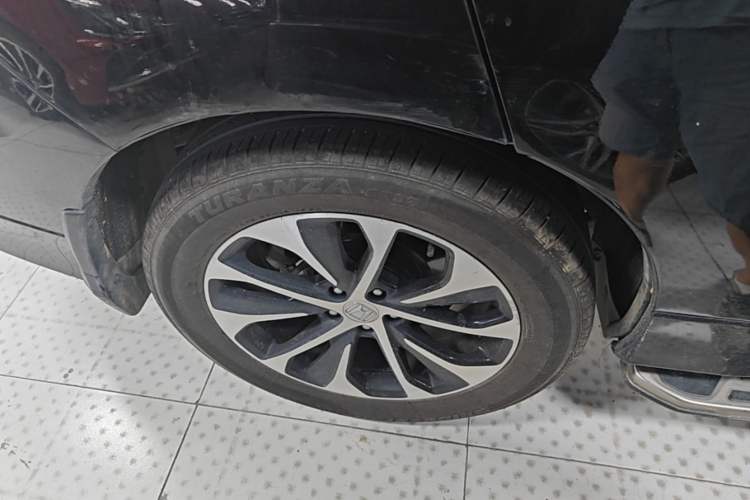 Used Honda Avancier 2017 240TURBO Two-Wheel Drive Comfort Version Right Rear Wheel Hub