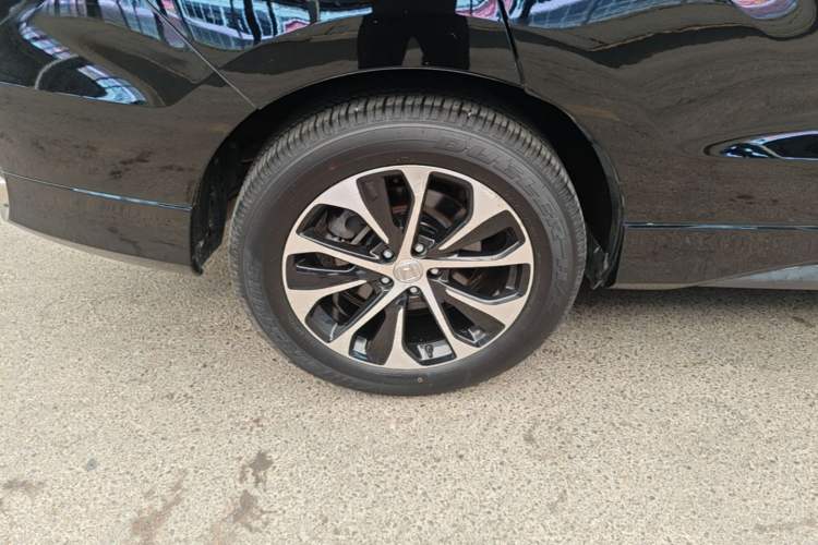 Used Honda Avancier 2017 240TURBO Two-Wheel Drive Comfort Version Right Rear Wheel Hub