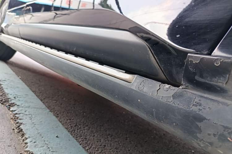 Used Honda Avancier 2017 240TURBO Two-Wheel Drive Premium Edition Right Side Sill