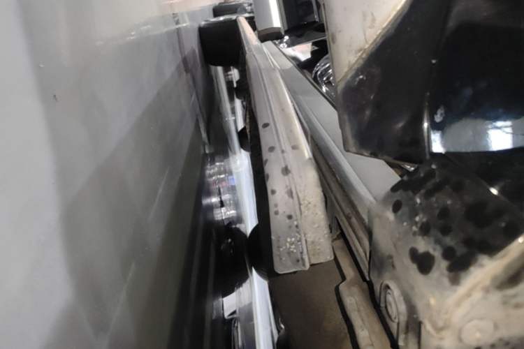 Used Honda Avancier 2017 370TURBO Four-Wheel Drive Prestige Edition Right Side Sill