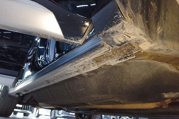 Used Honda Avancier 2017 370TURBO 2WD Luxury Edition Right Side Sill
