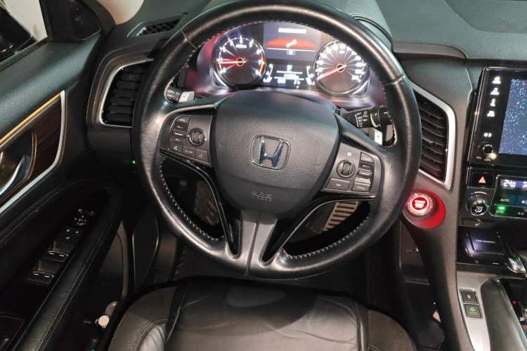 Used Honda Avancier 2017 240TURBO Two-Wheel Drive Premium Edition Steering Wheel