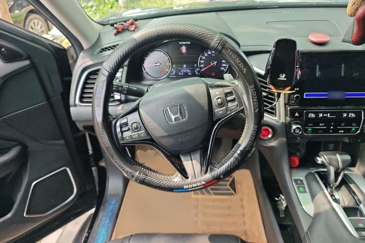 Used Honda Avancier 2017 240TURBO Two-Wheel Drive Premium Edition Steering Wheel