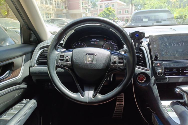 Used Honda Avancier 2017 240TURBO Two-Wheel Drive Premium Edition Steering Wheel