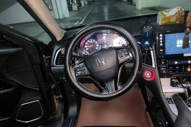 Used Honda Avancier 2017 240TURBO Two-Wheel Drive Premium Edition Steering Wheel