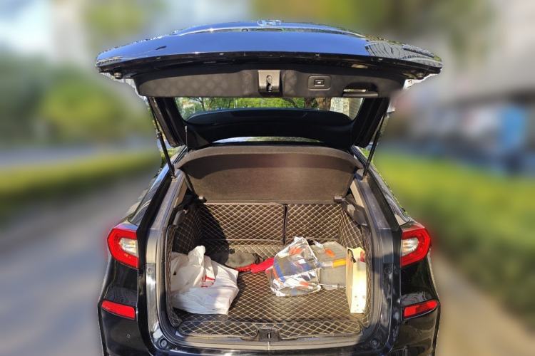 Used Honda Avancier 2017 240TURBO Two-Wheel Drive Premium Edition Trunk
