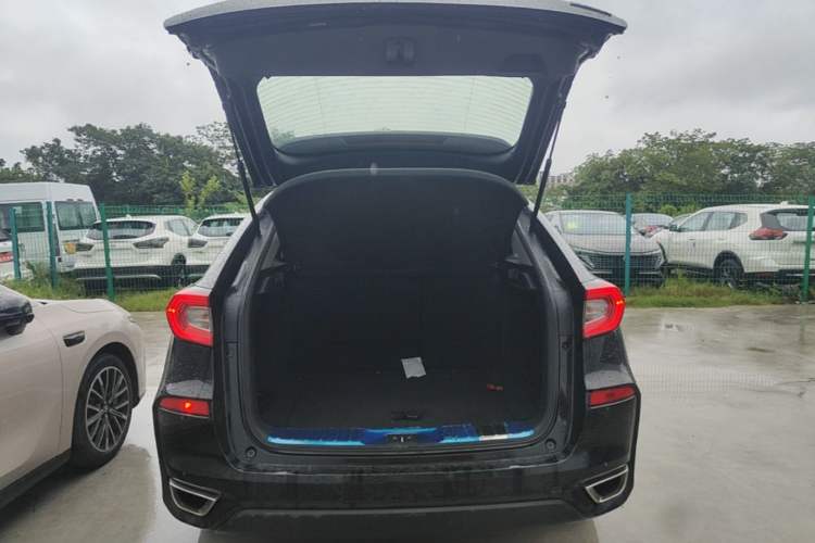 Used Honda Avancier 2017 240TURBO Two-Wheel Drive Comfort Version Trunk
