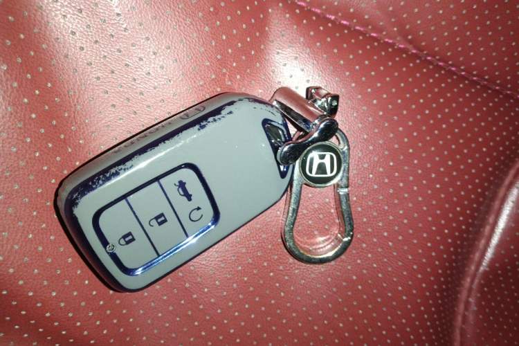 Used Honda Avancier 2017 240TURBO Two-Wheel Drive Premium Edition Vehicle Key