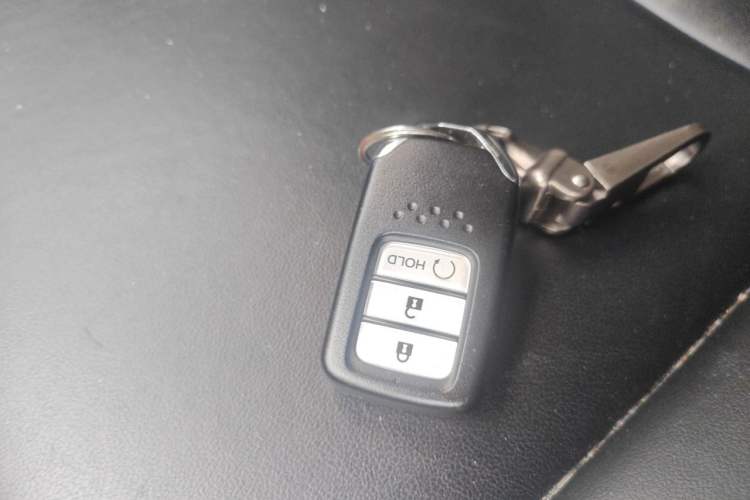 Used Honda Avancier 2017 240TURBO Two-Wheel Drive Comfort Version Vehicle Key