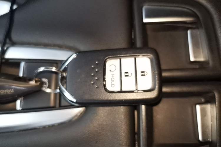 Used Honda Avancier 2017 240TURBO Two-Wheel Drive Luxury Edition Vehicle Key