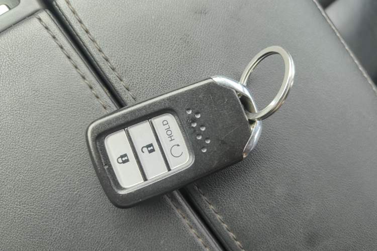 Used Honda Avancier 2017 240TURBO Two-Wheel Drive Comfort Version Vehicle Key