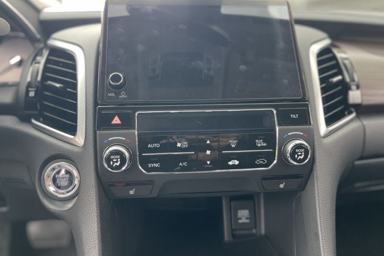 Used Honda Avancier 2017 370TURBO Four-Wheel Drive Prestige Edition Audio And AC Panel