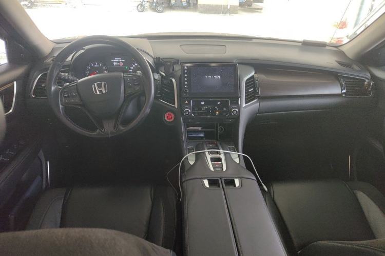 Used Honda Avancier 2017 370TURBO Four-Wheel Drive Prestige Edition Center Console