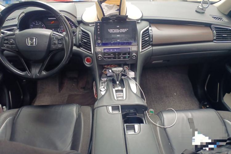 Used Honda Avancier 2017 240TURBO Two-Wheel Drive Comfort Version Center Console