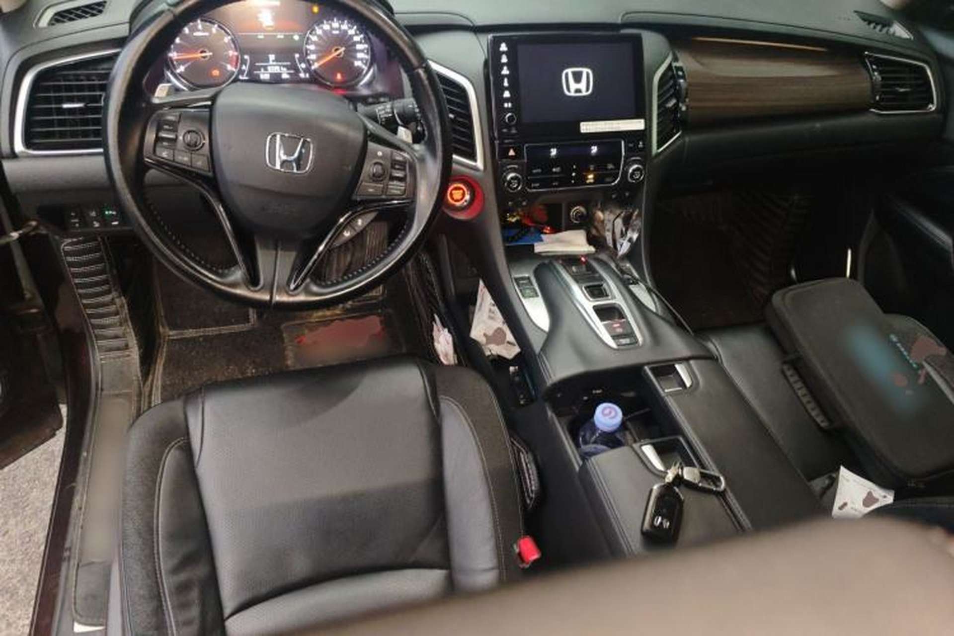 Used Honda Avancier 2017 370TURBO Four-Wheel Drive Supreme Edition Center Console