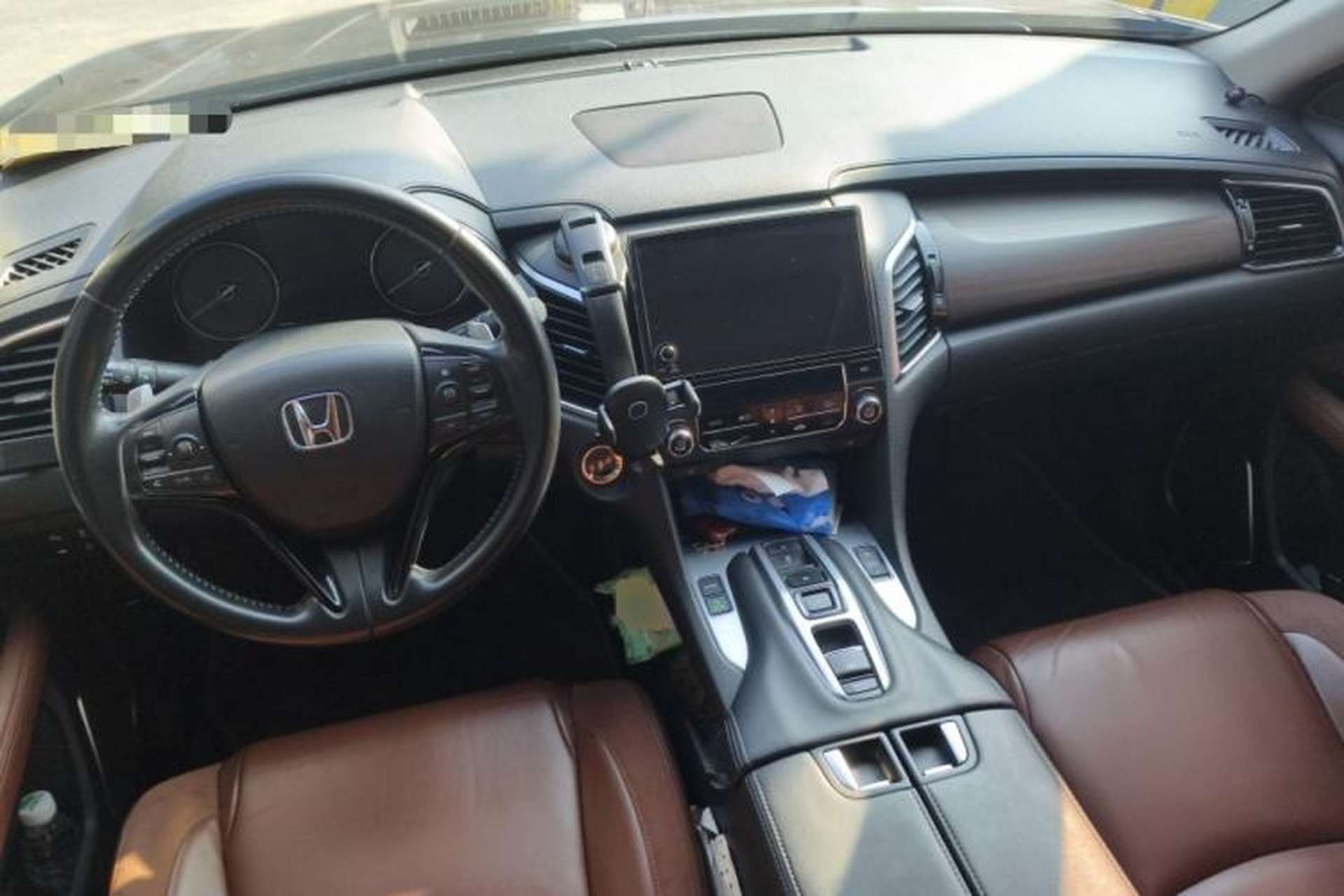 Used Honda Avancier 2017 370TURBO Four-Wheel Drive Prestige Edition Center Console