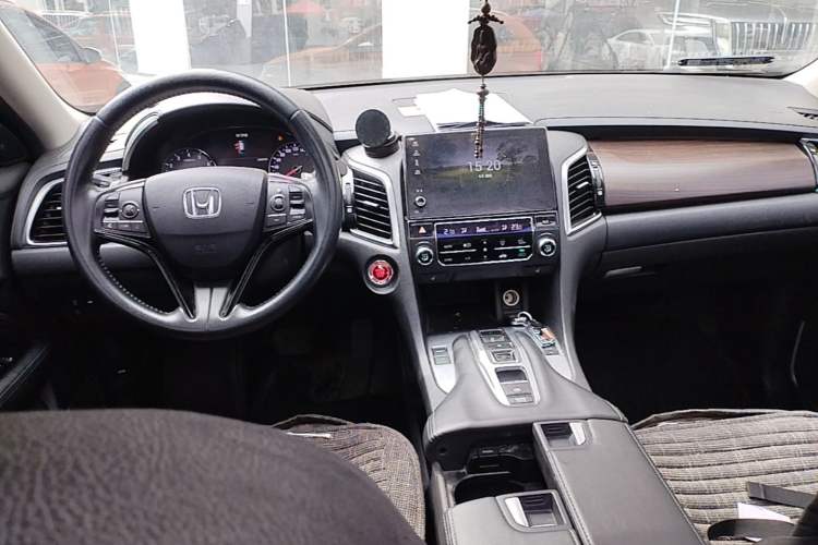 Used Honda Avancier 2017 370TURBO 2WD Luxury Edition Center Console