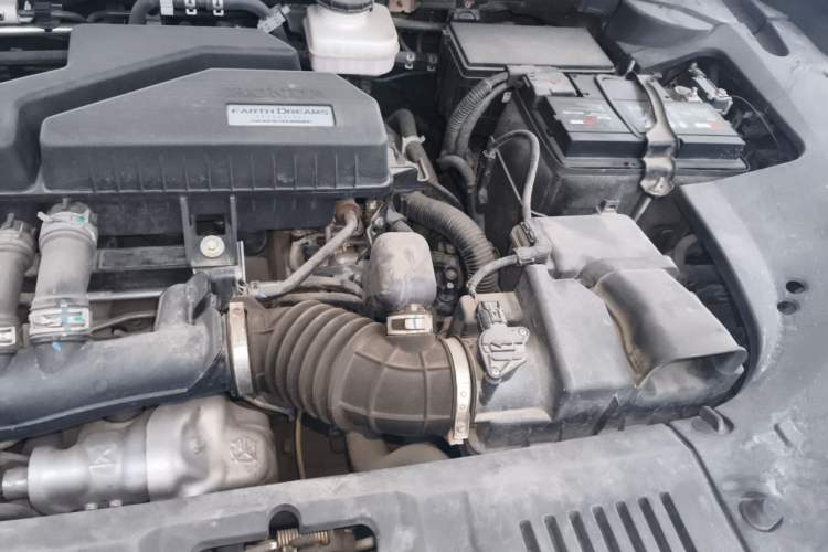Used Honda Avancier 2017 240TURBO Two-Wheel Drive Premium Edition Engine Bay Left