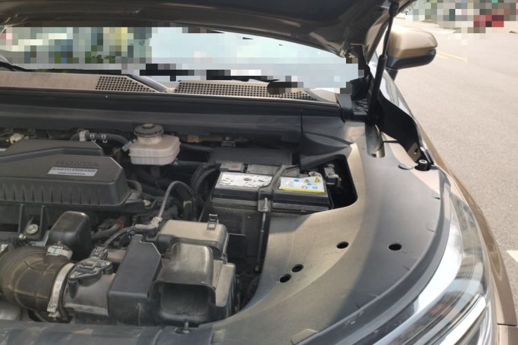 Used Honda Avancier 2017 240TURBO Two-Wheel Drive Premium Edition Engine Bay Left