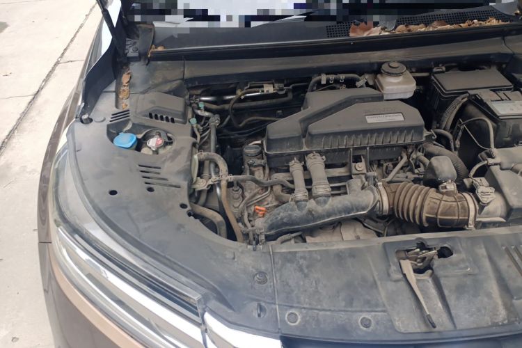 Used Honda Avancier 2017 240TURBO Two-Wheel Drive Comfort Version Engine Bay Right