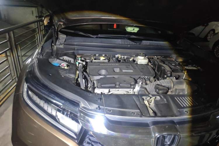 Used Honda Avancier 2017 370TURBO Four-Wheel Drive Supreme Edition Engine Bay Right