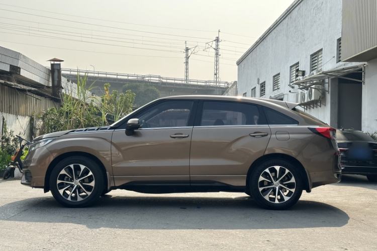 Used Honda Avancier 2017 240TURBO Two-Wheel Drive Comfort Version Exterior 2